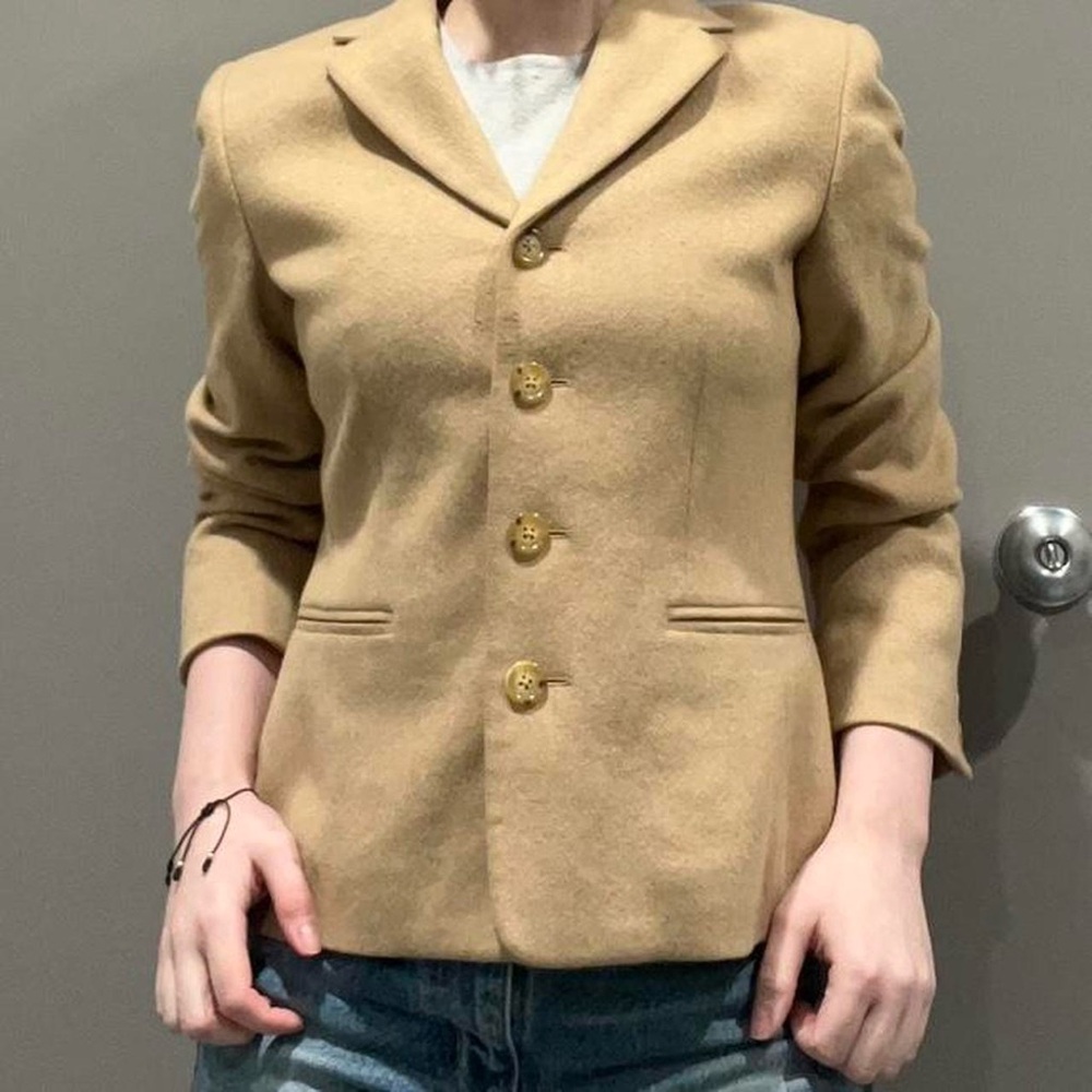 Sold - Picture 2 of 8